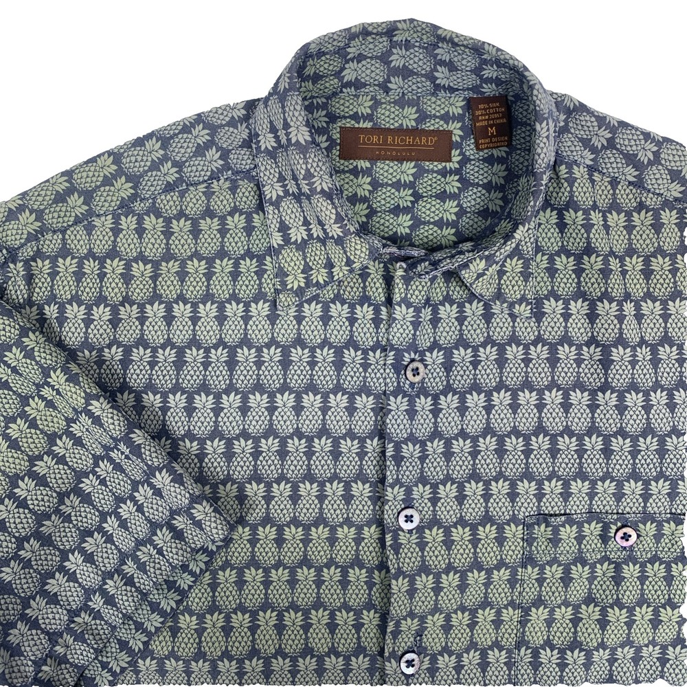 Tori Richard Silk Honolulu Short Sleeve Shirt Men's M Blue Pineapple Button Up